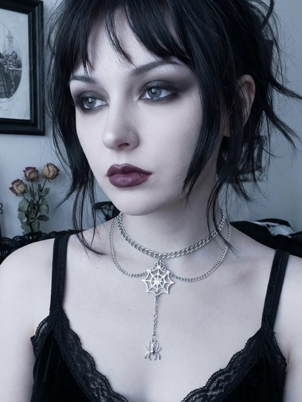 Hand Crafted Silver Spider Web Dangle Choker Necklace - Picture 2 of 5